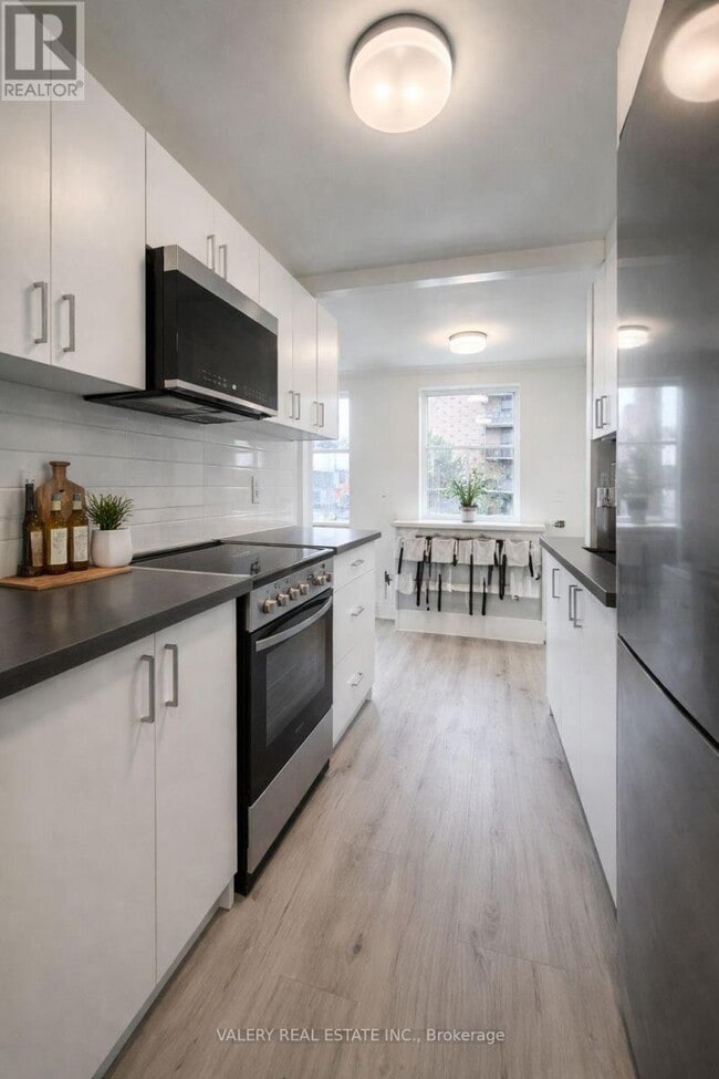 Photo - 111 Cosburn Ave. Unit 109