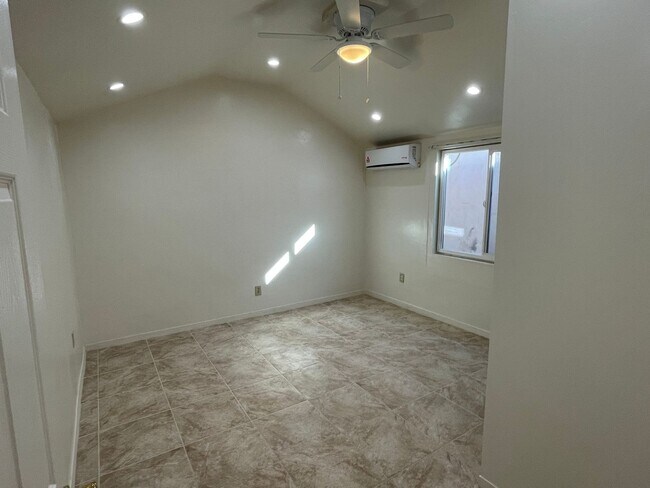 Photo - Edison - Sethi Unit 2