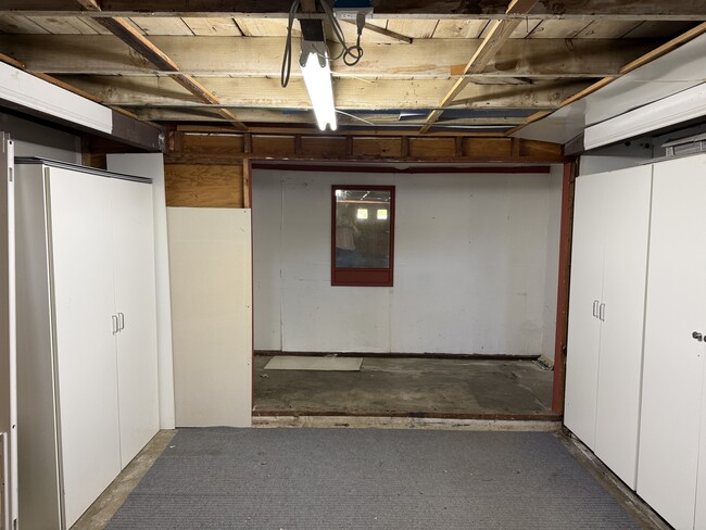 Photo - 4717 Beechwood Ave