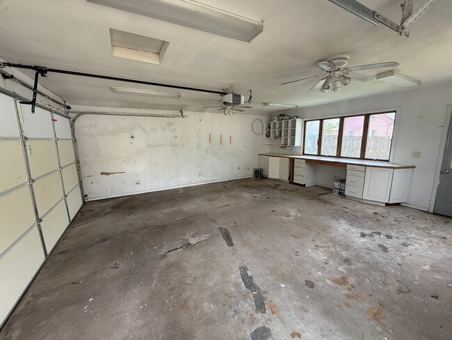 Photo - For Rent: Spacious 4-Bedroom Home in Moline, IL – $1,750/month