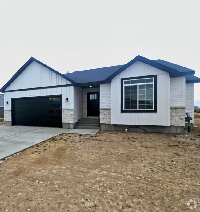 Building Photo - Brand New 3 Bedroom Home In Ivywood Subdiv...