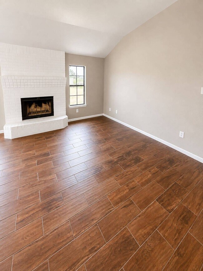 Photo - 1804 Moonstone Dr