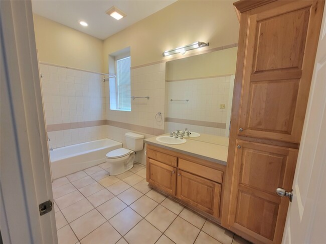 Photo - 2315 Harborside Dr Unit 206