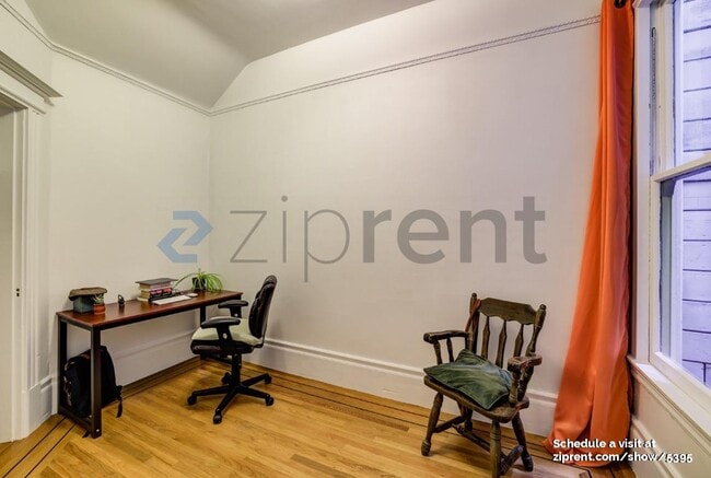 Photo - 643 Cole St