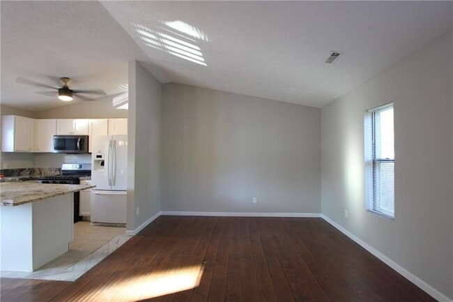 Photo - 3085 Creel Rd