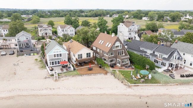 Photo - 989 Fairfield Beach Rd