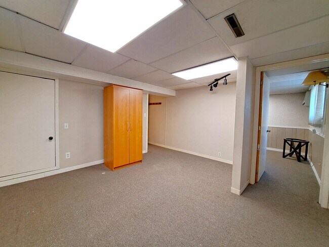 Photo - 9578 Avery Ln