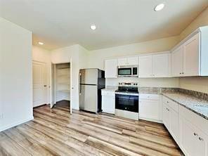 4413 Marsh Hawk Dr