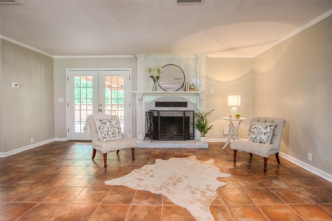 Photo - 6016 Teas Nursery Rd