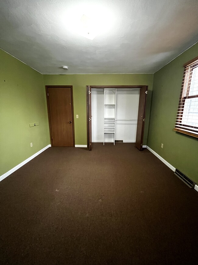 Photo - 817 N Rogers Ave Unit B