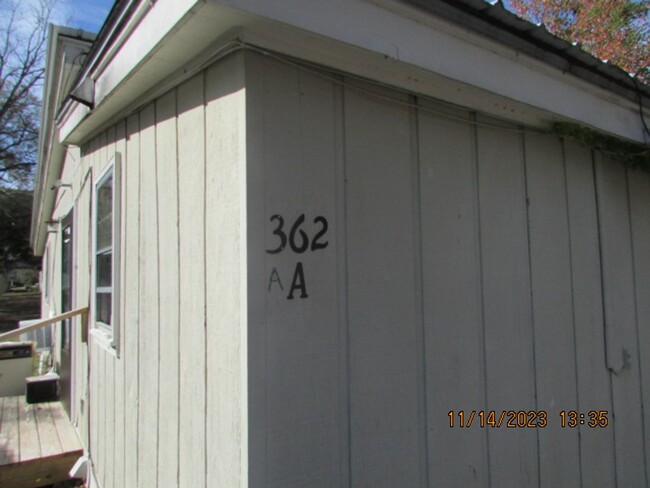 Building Photo - 362 N Magnolia St Unit A Rental