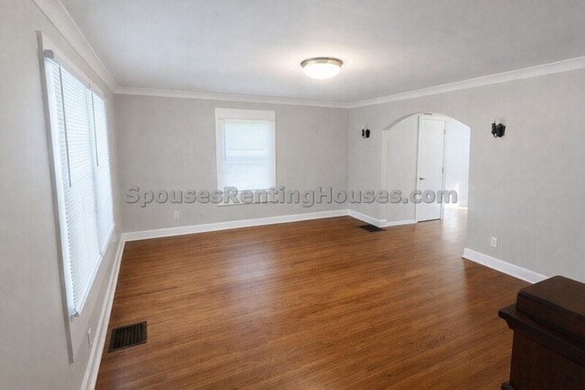 Photo - 377 S Emerson Ave