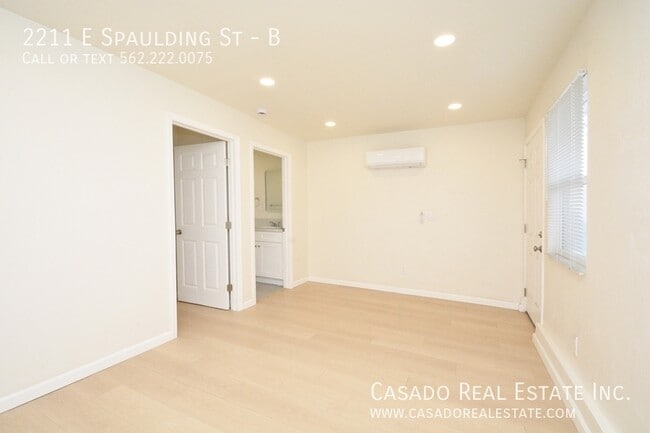Photo - 2211 E Spaulding St Unidad B