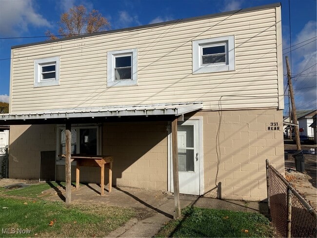 Building Photo - 331 Front Ave SW