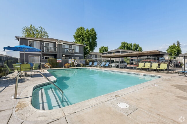 Building Photo - Riverbank Condominiums