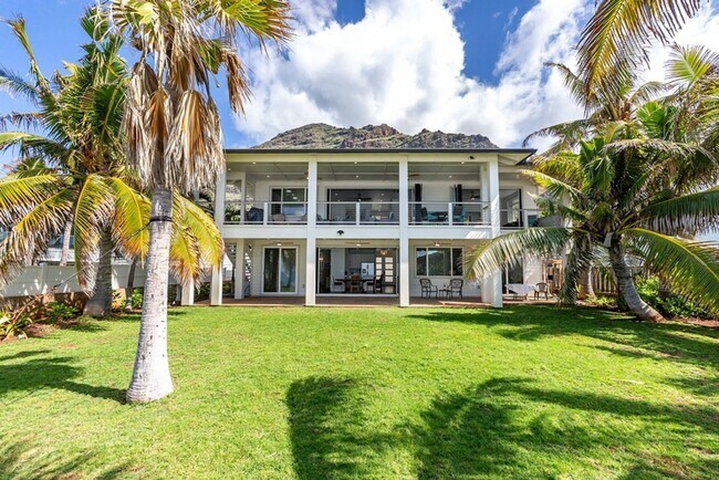 Photo - Furnished Luxury Ocean Front Estate in Waianae with Old Hawaii rural setting- 3/5 Luxury, 2 story...