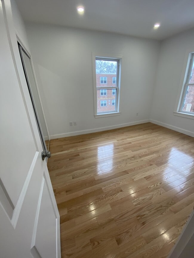 Photo - 141 Prospect St Unidad 2