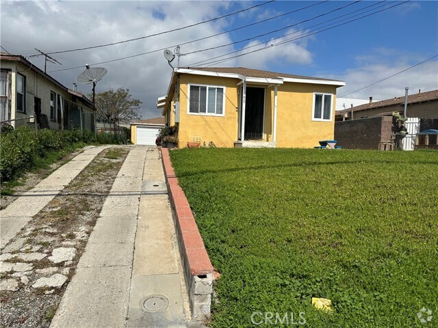 Building Photo - 1567 Del Amo Blvd Rental