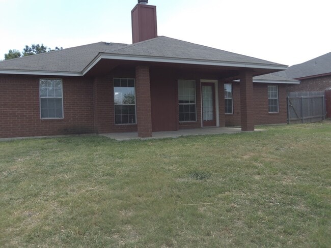Photo - 4201 Windwood Dr