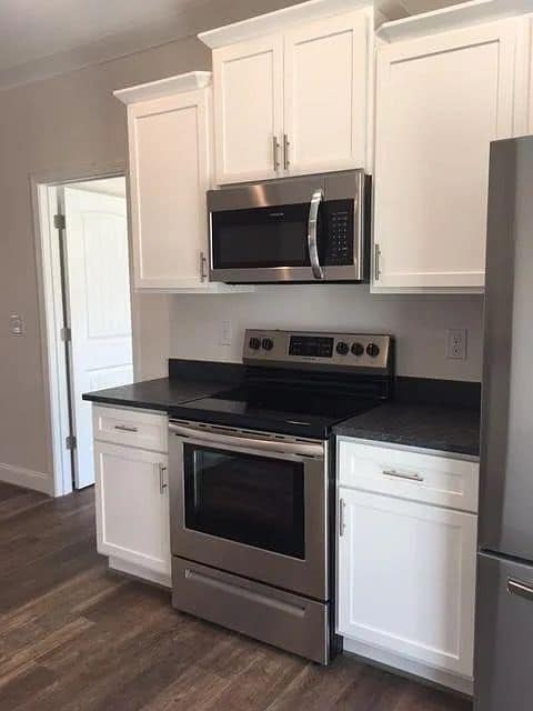 Photo - Inquire today on how to get FREE rent!
