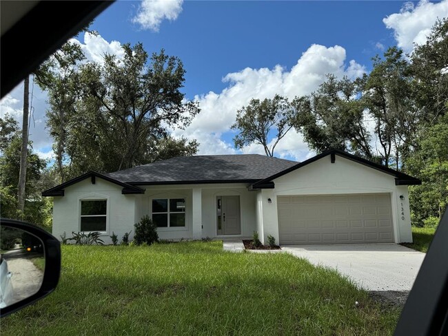 Building Photo - 1340 3rd St Rental