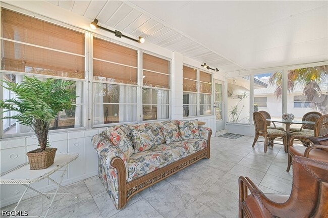 Photo - 4520 SE 9th Ave