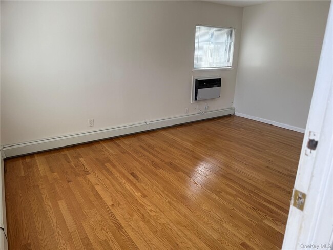 Photo - 55 Hickory Rd
