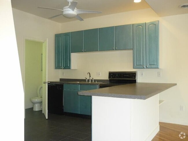 Building Photo - 111 Terrace St Rental