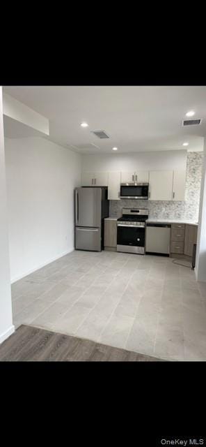 Photo - 201-5 17th Ave