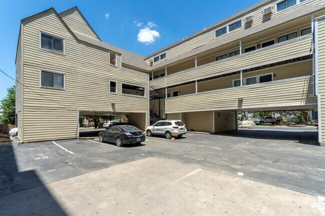Building Photo - 2510 San Gabriel St Unit 303-A Rental