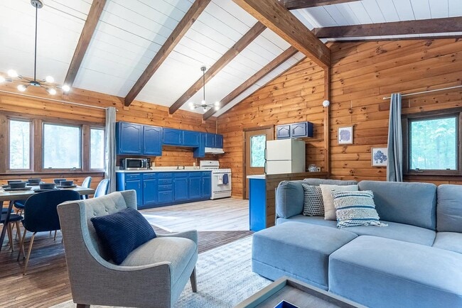 Building Photo - 58 Valk Rd