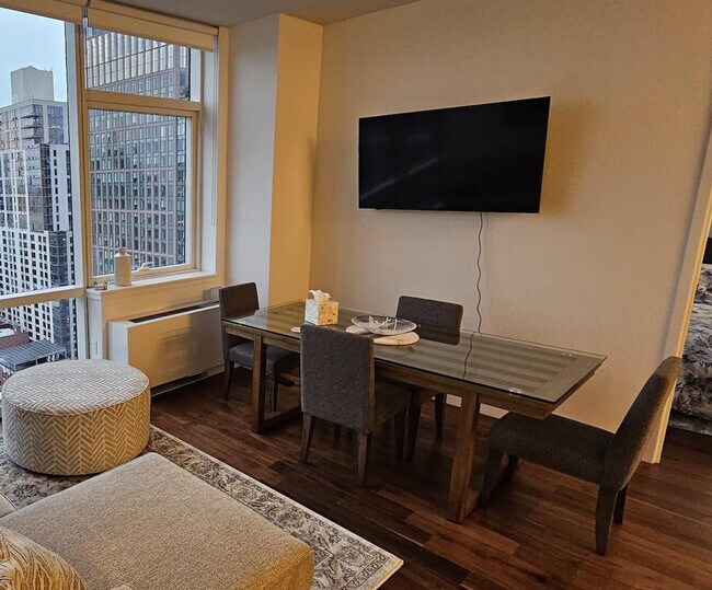 Photo - 508-507 W 28th St Unidad ID1461700P