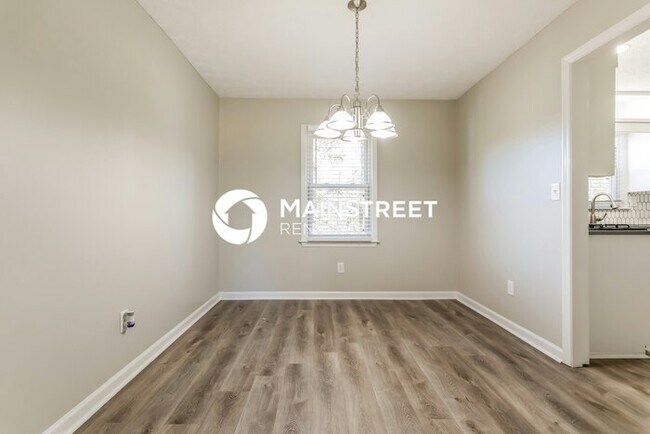 Photo - 4 Bedroom Pet-Friendly Home in Snellville, GA with Main Street Renewal