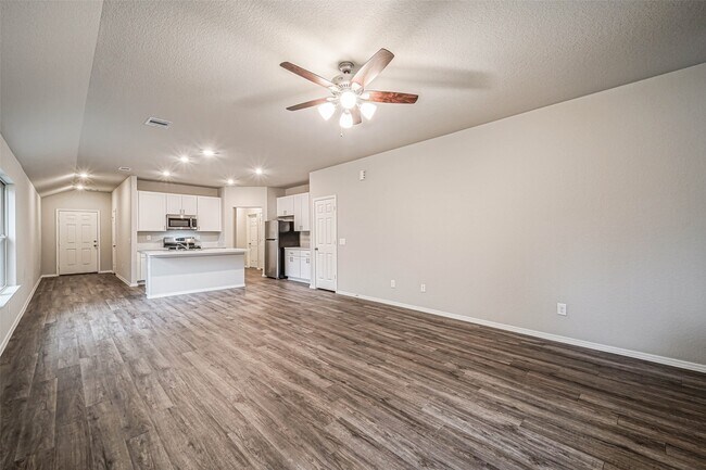 Photo - 1903 Brushy Cedar Ct