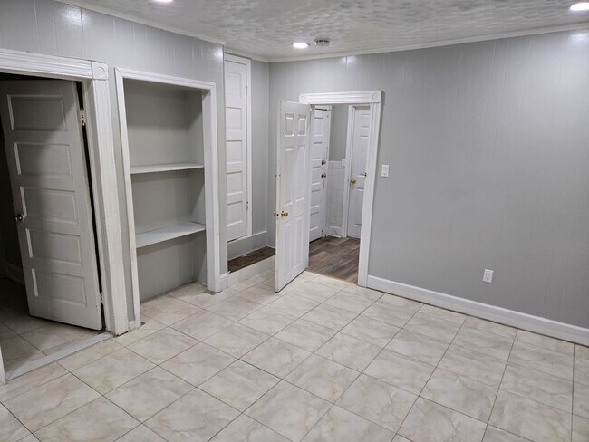 Photo - 234 Clark Pl Unit 2R