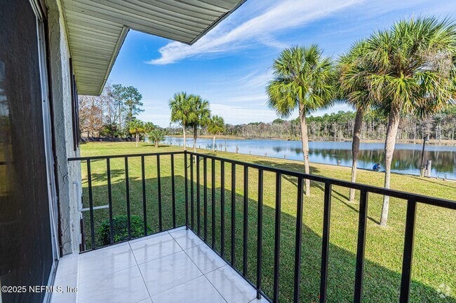 Building Photo - 1530 El Prado Rd Unit 5 Rental