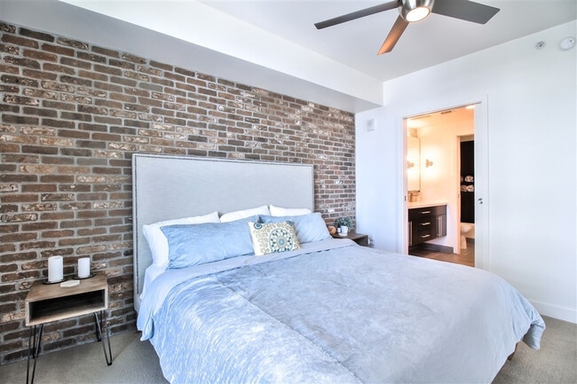 Photo - East Village 13th floor condo with panoramic views