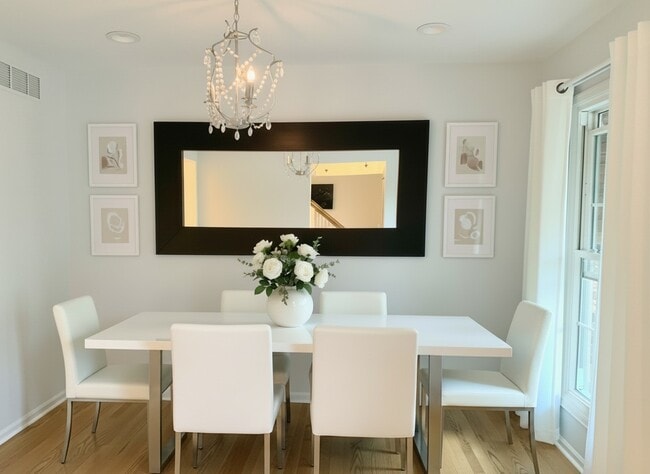 Photo - 741 Buttonwood Cir
