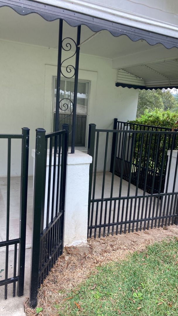 Photo - 305 Dogwood Ave