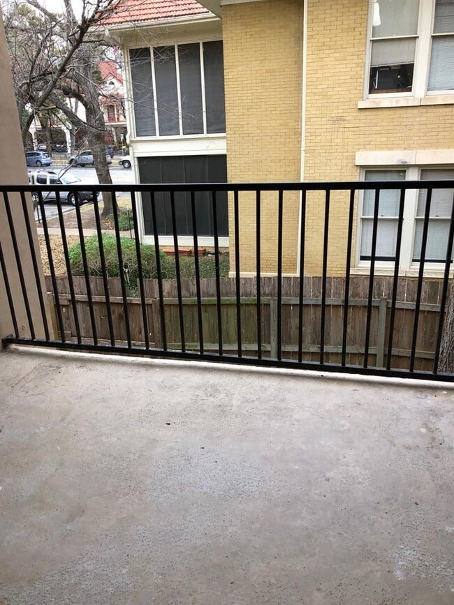 Photo - 2110 Rio Grande St Unit 204