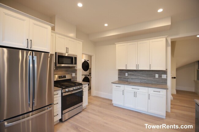 Photo - 306-308 Church St. Unit 306