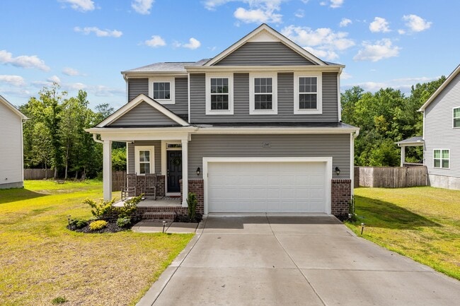 Photo - 130 Amelia Dr House