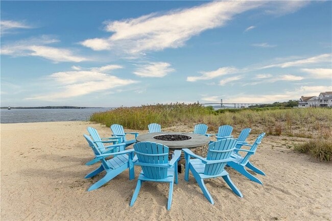 Photo - 44 Wimbledon Cir