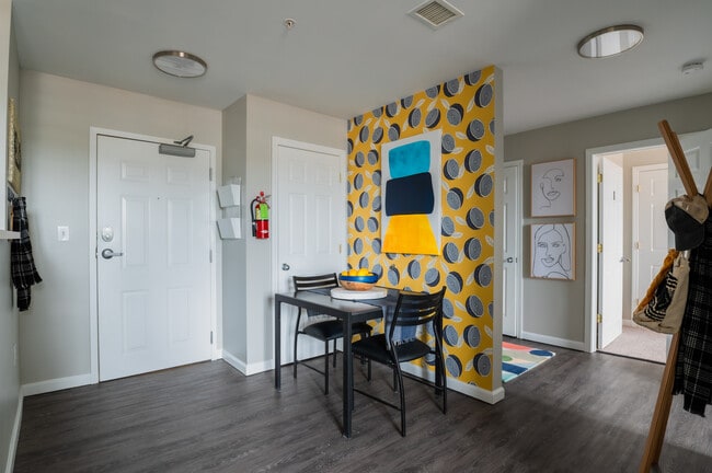 Photo - Spinner Place