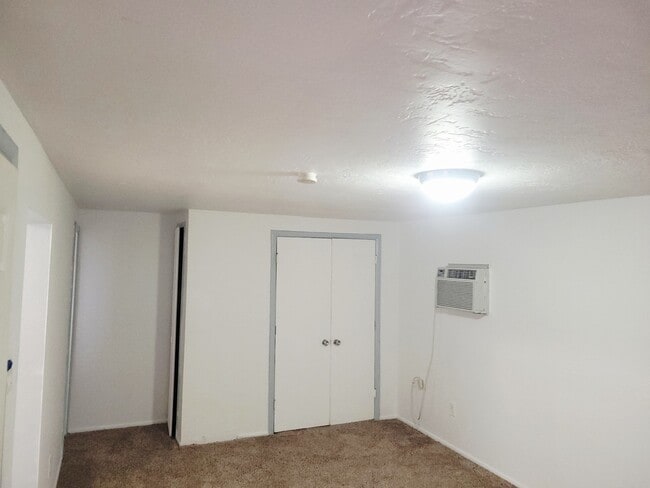 Photo - 514 Alcazar St SE Unit B