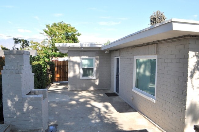 Photo - 31981 Yucaipa Blvd Unit 31981 - House