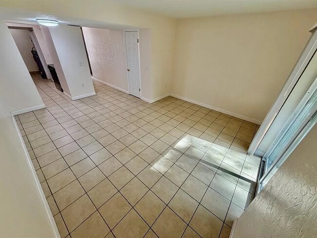 Photo - 7209 SW 45th Pl Unit B