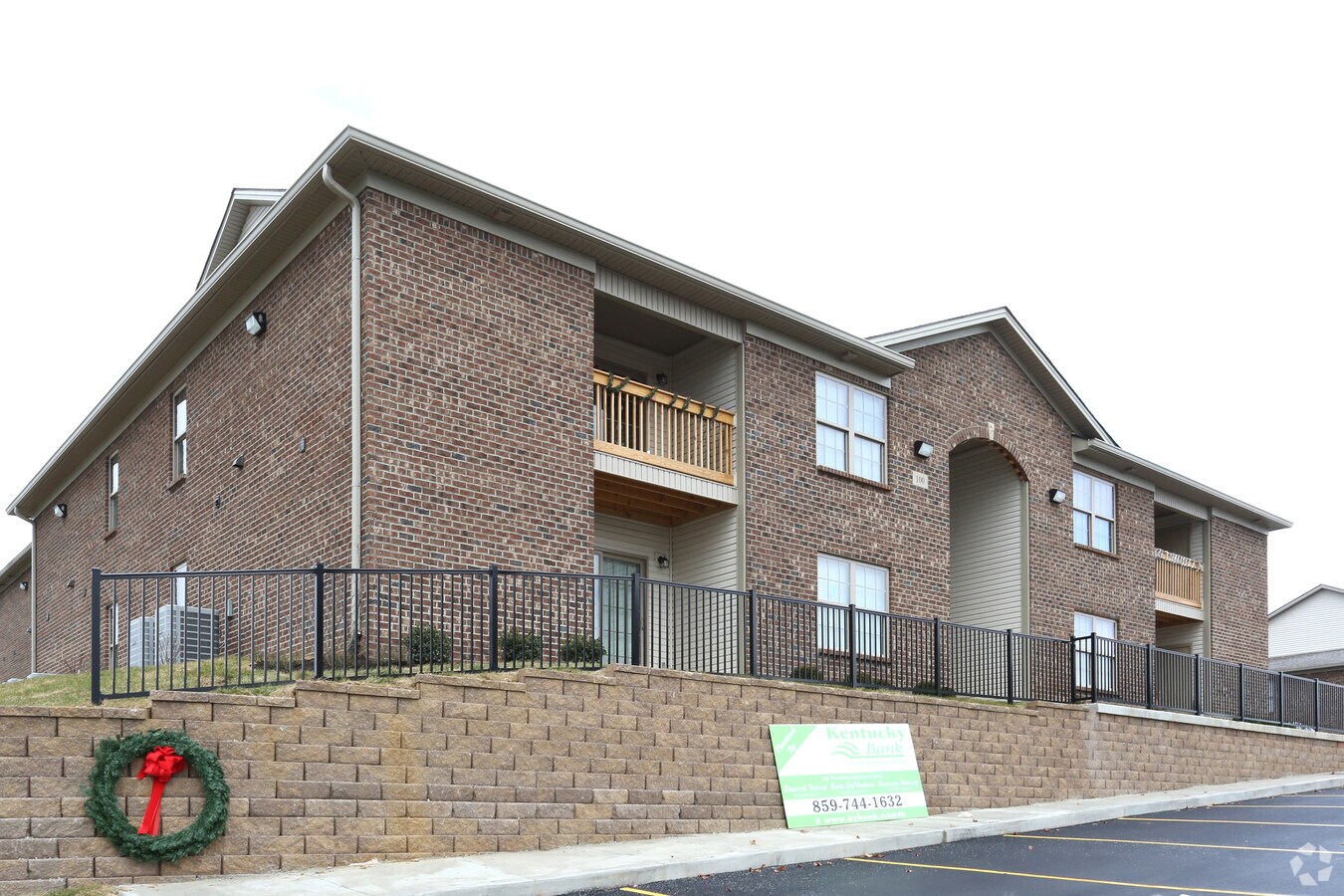 Photo - Frontier Crossing Apartments
