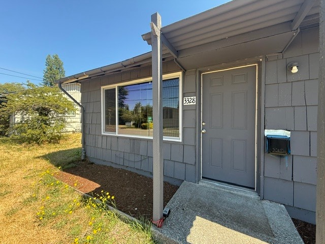 Photo - 3328 Halverson Ave