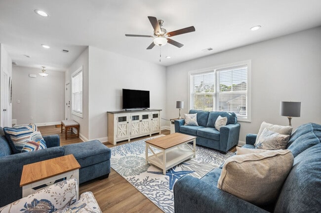 Photo - 13160 Ocean Hwy Unidad ID1253468P